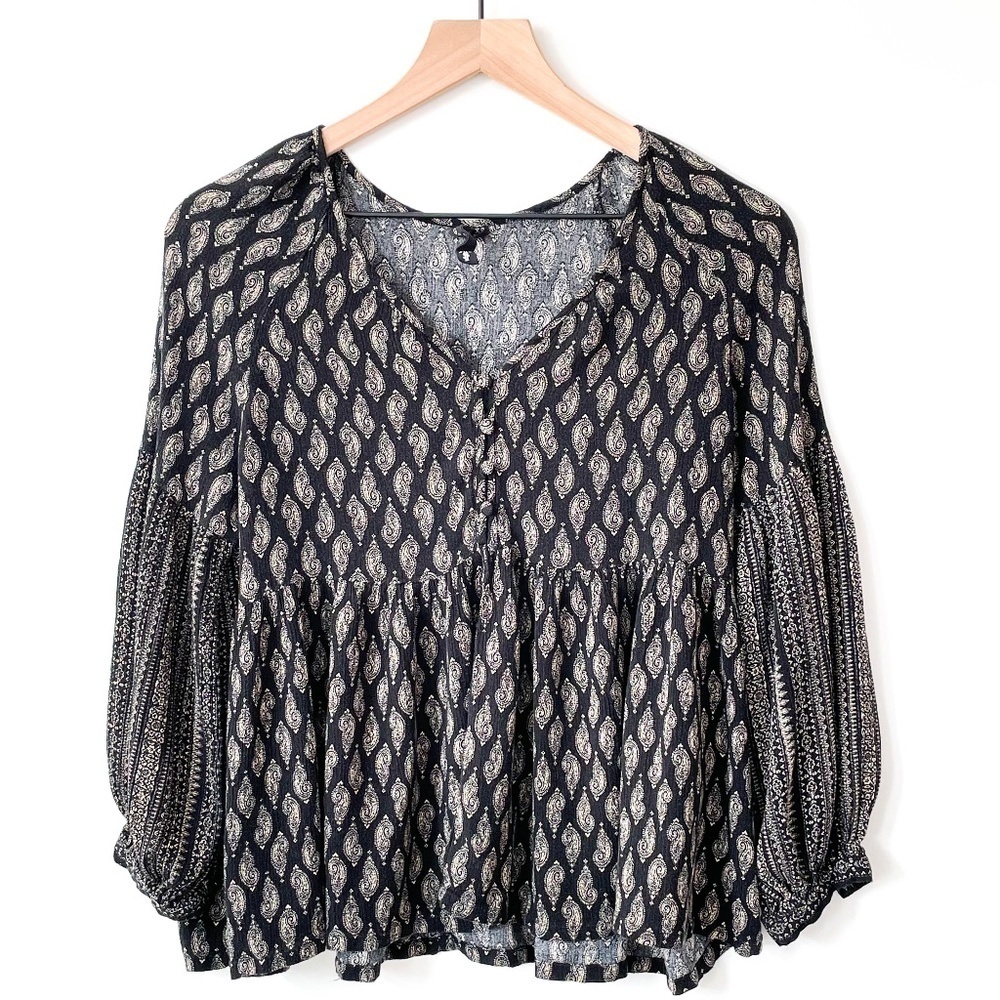 Knot Sisters Boho Long Sleeve Black Flowy Shirt Neutral Long Sleeves Comfy XS